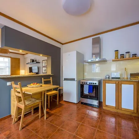 Holiday home Cantinho Do Cantagalo *